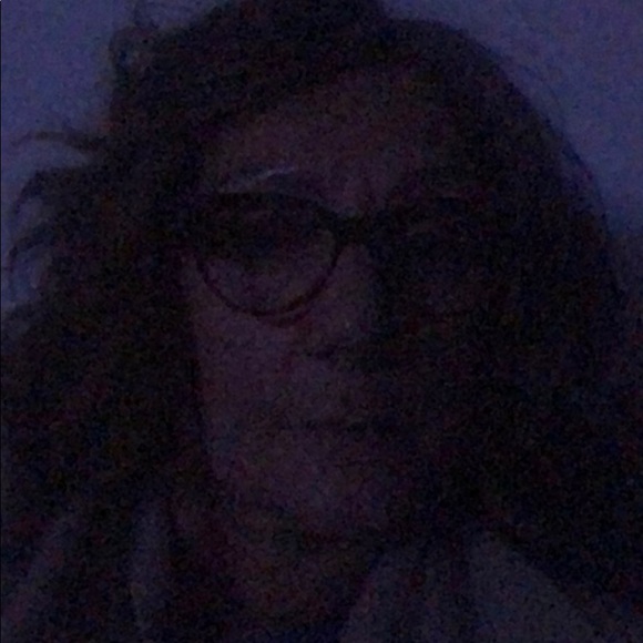 Meet your Posher, Nada - Picture 1 of 1